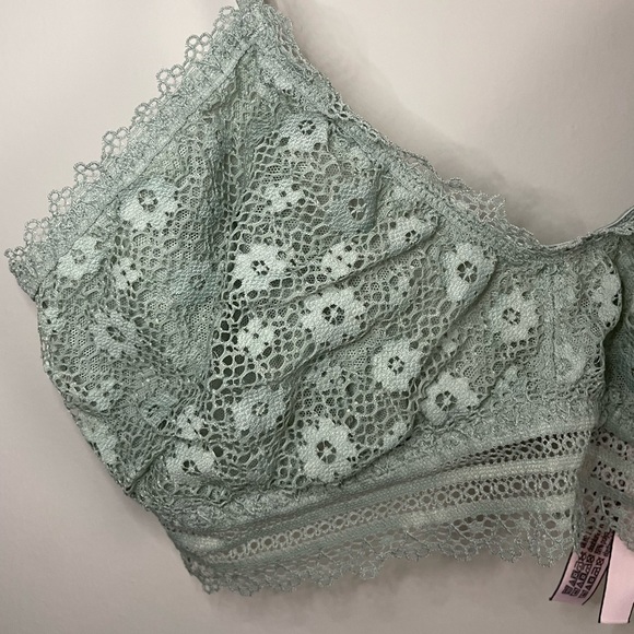 Victoria's Secret Soft-Mint Lacy Bralette - Picture 2 of 6